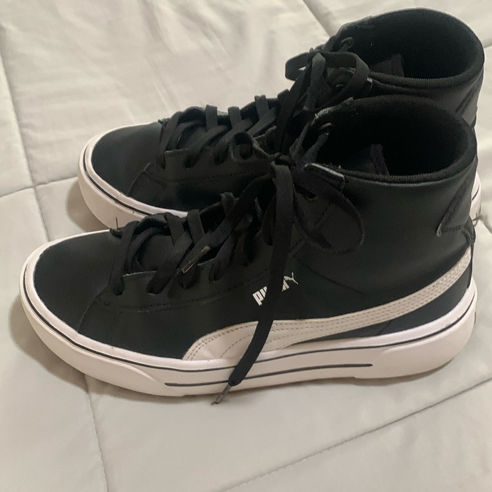Women’s Puma Kia Mid high top